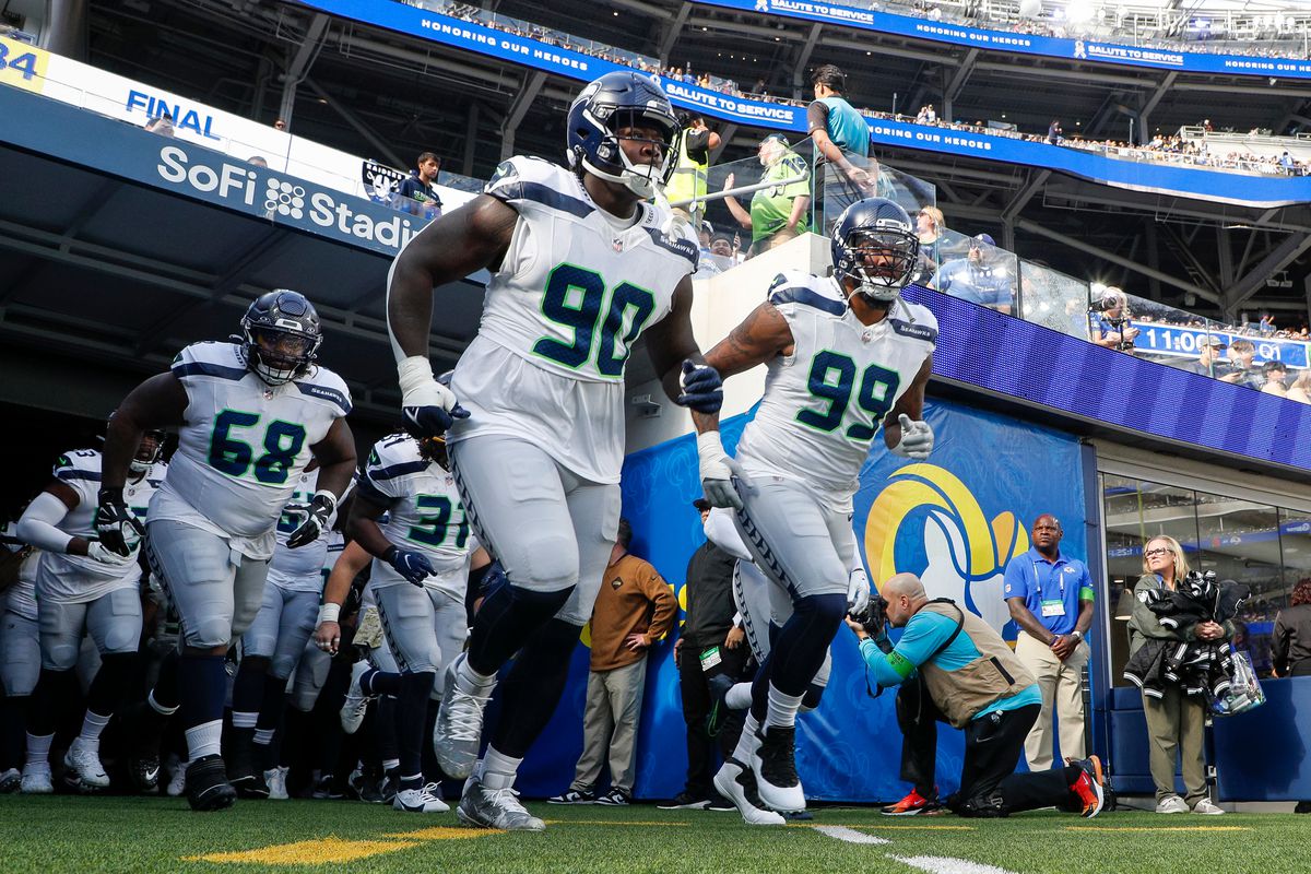 NFL: NOV 19 Seahawks at Rams