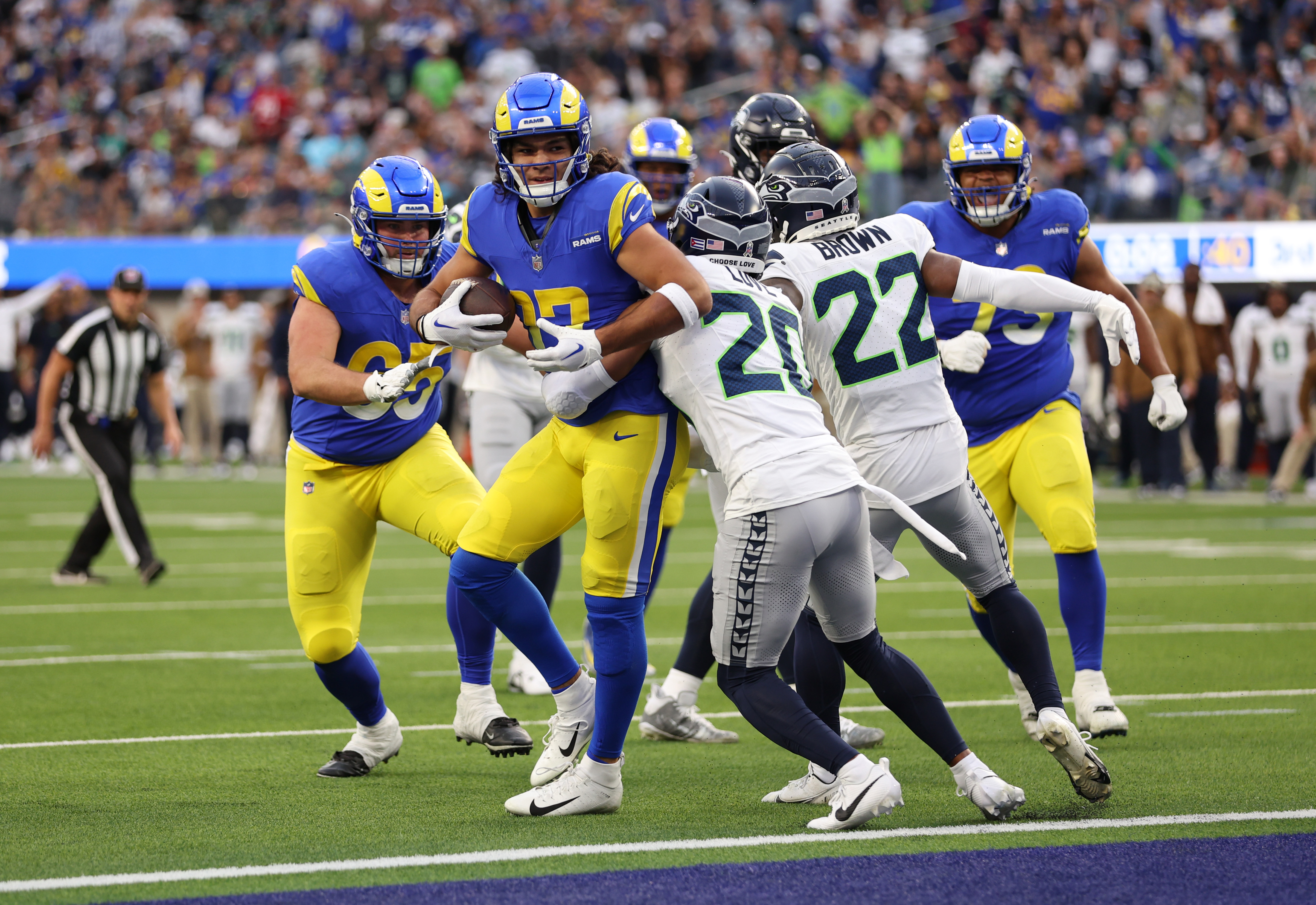 Seattle Seahawks v Los Angeles Rams